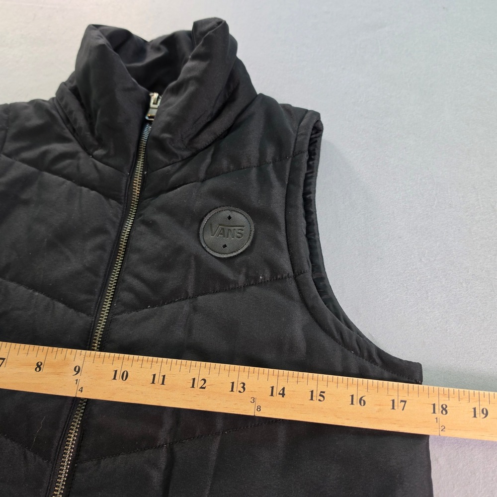 Vans Womens Puffer Vest Black Chevron Quilted Full Zip Sleeveless Jacket Small - Picture 6 of 7